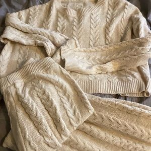 Cable knit cream cropped lounge set